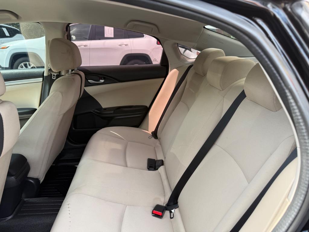 Honda Civic photo 11