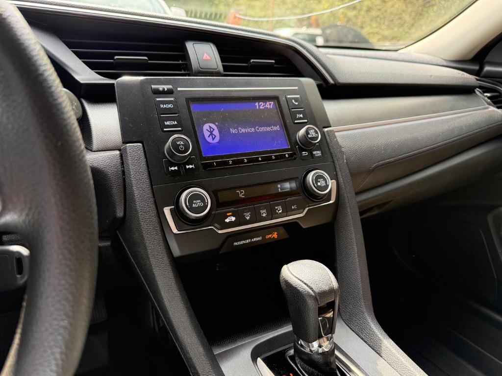 Honda Civic photo 3
