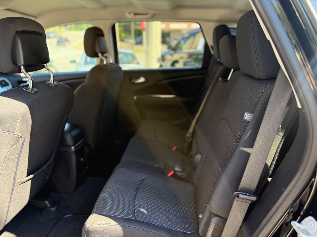Dodge Journey photo 13