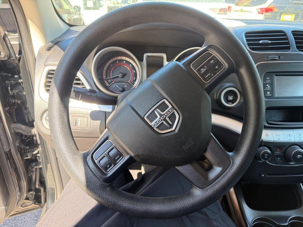 Dodge Journey photo 2