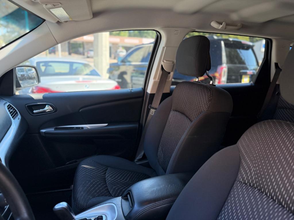Dodge Journey photo 14