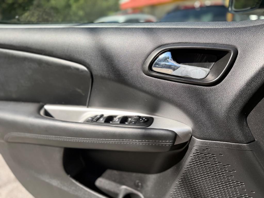 Dodge Journey photo 15