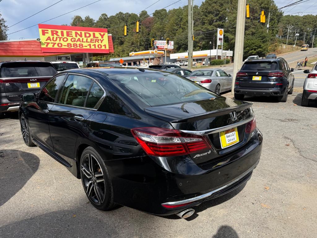 Honda Accord photo 10