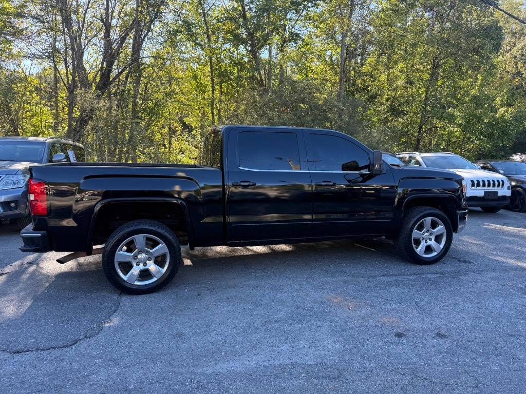 GMC Sierra photo 13