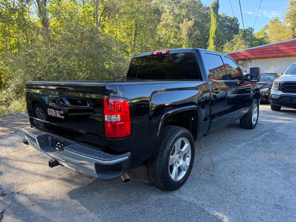 GMC Sierra photo 16