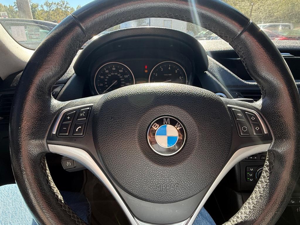 BMW X1 photo 2