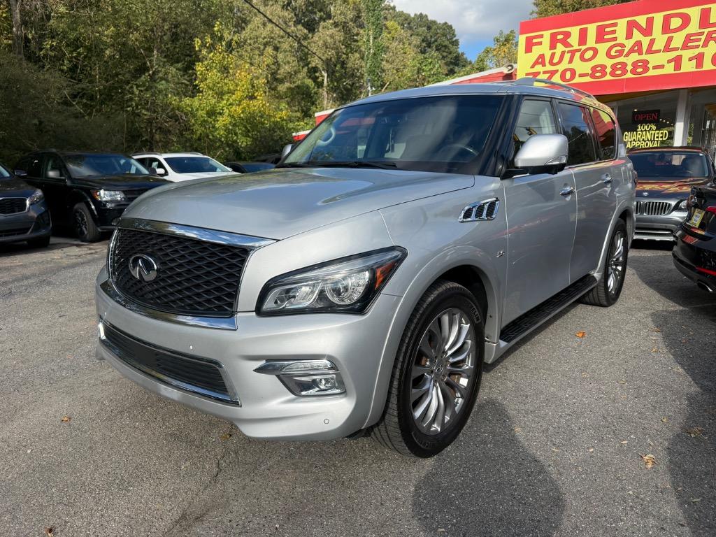 Infiniti QX80 photo 17
