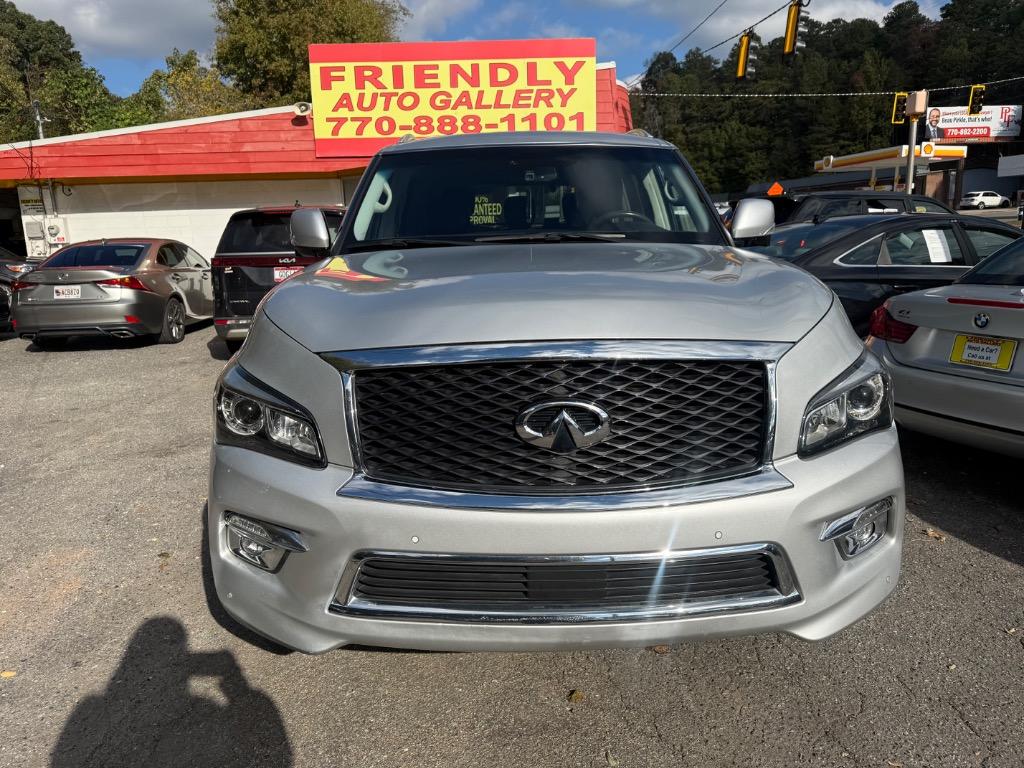 Infiniti QX80 photo 18