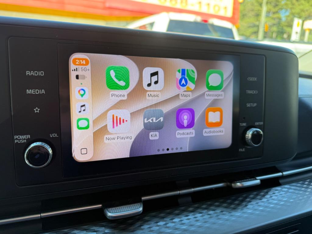 Kia Carnival photo 24