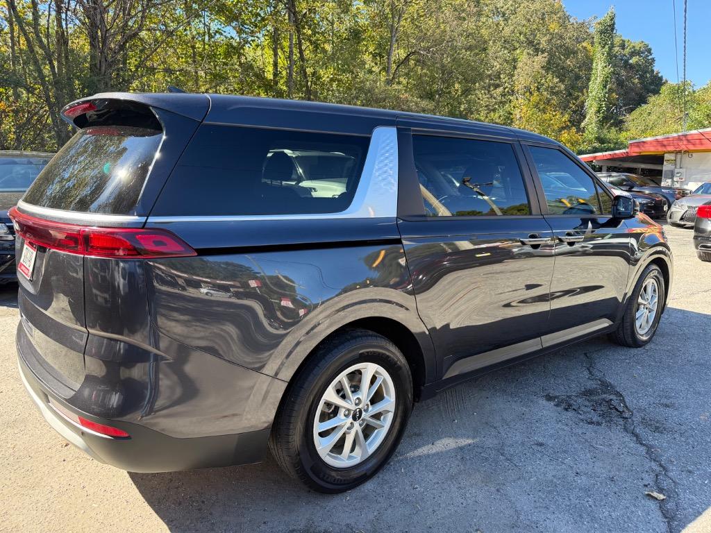 Kia Carnival photo 16